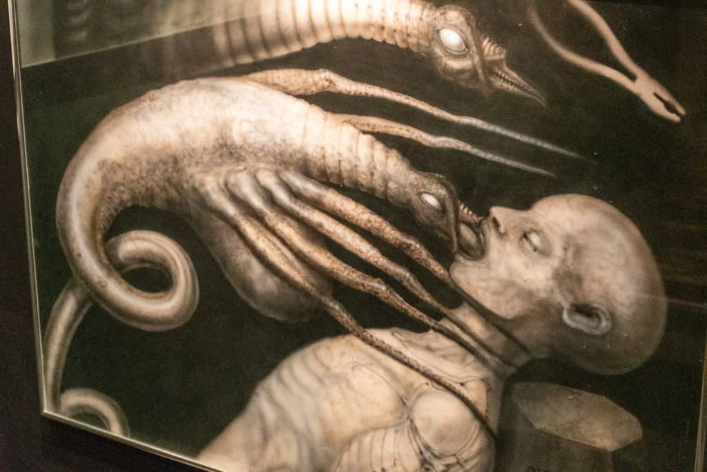 Les oeufs d'aliens qui avaient déjà été imaginés par l'artiste GIGER