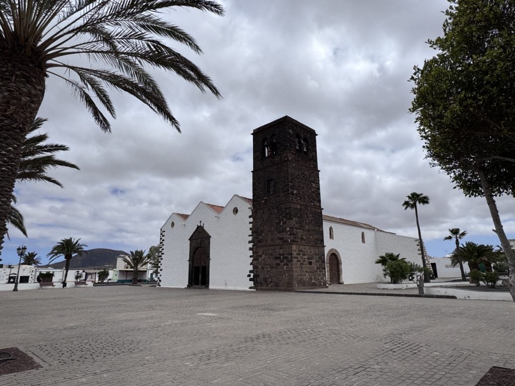 village La Oliva (je ne recommande pas, c'est un peu trop calme) 😅