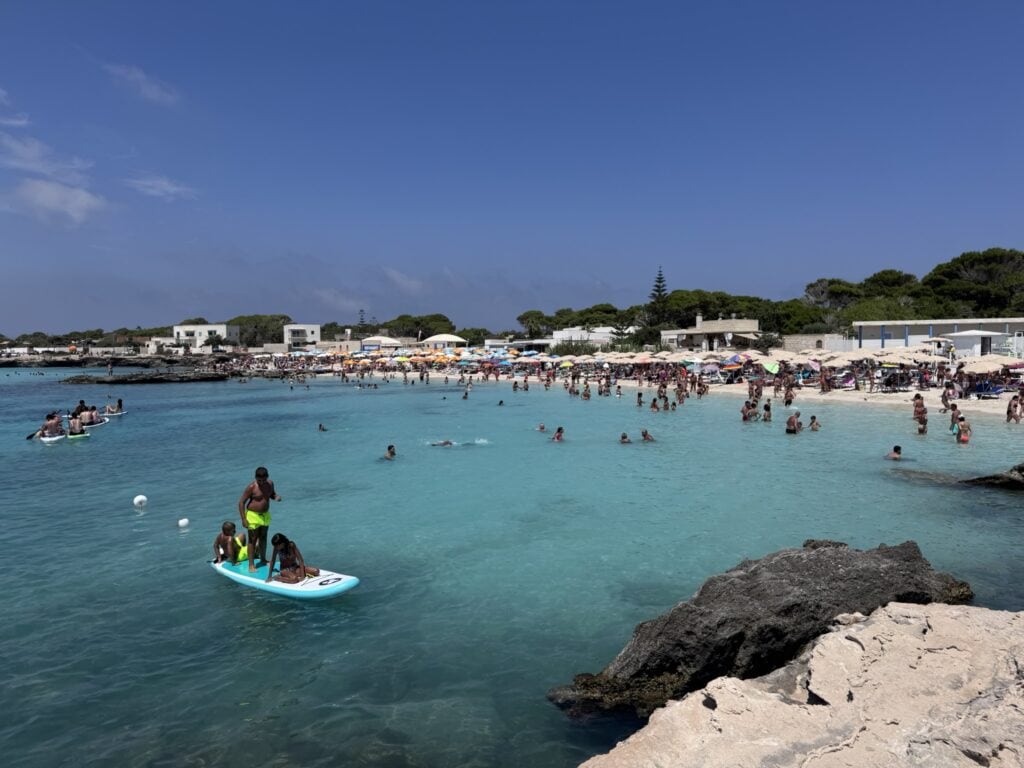 Île de Favignana, accessible en ferry avec plein de spots de baignade