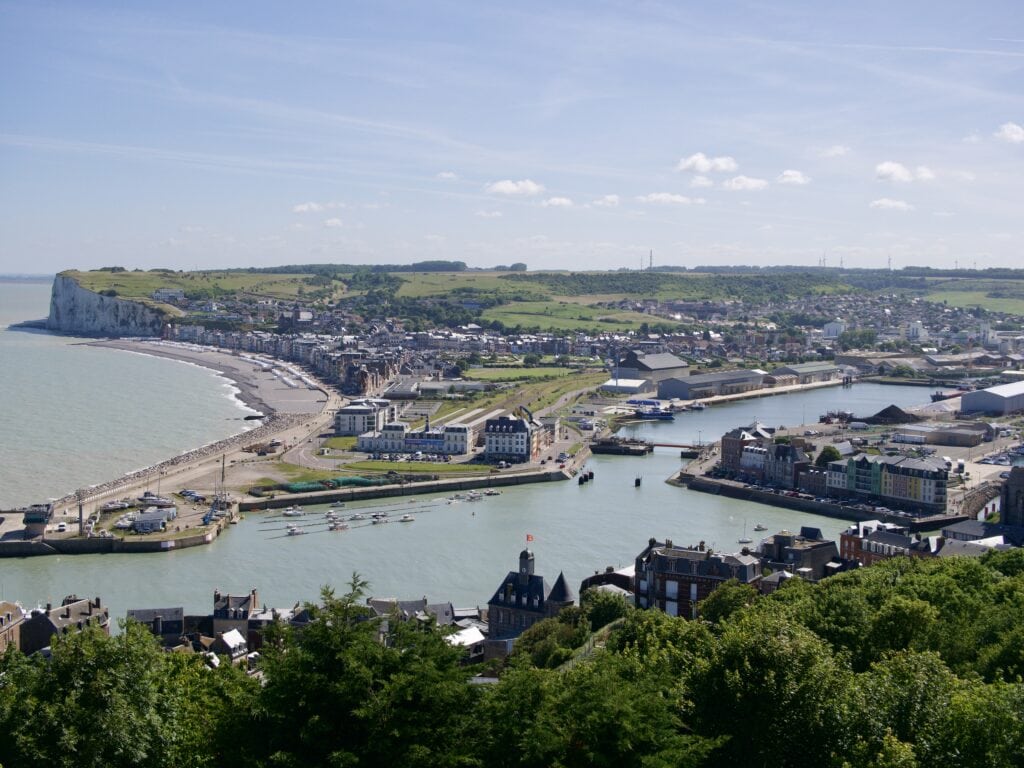 Vue du haut du funiculaire au Tréport